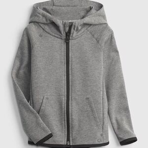 GapFit Toddler Fit Tech Moisture-Wicking Gray Heather Hoodie, Small 6/7
